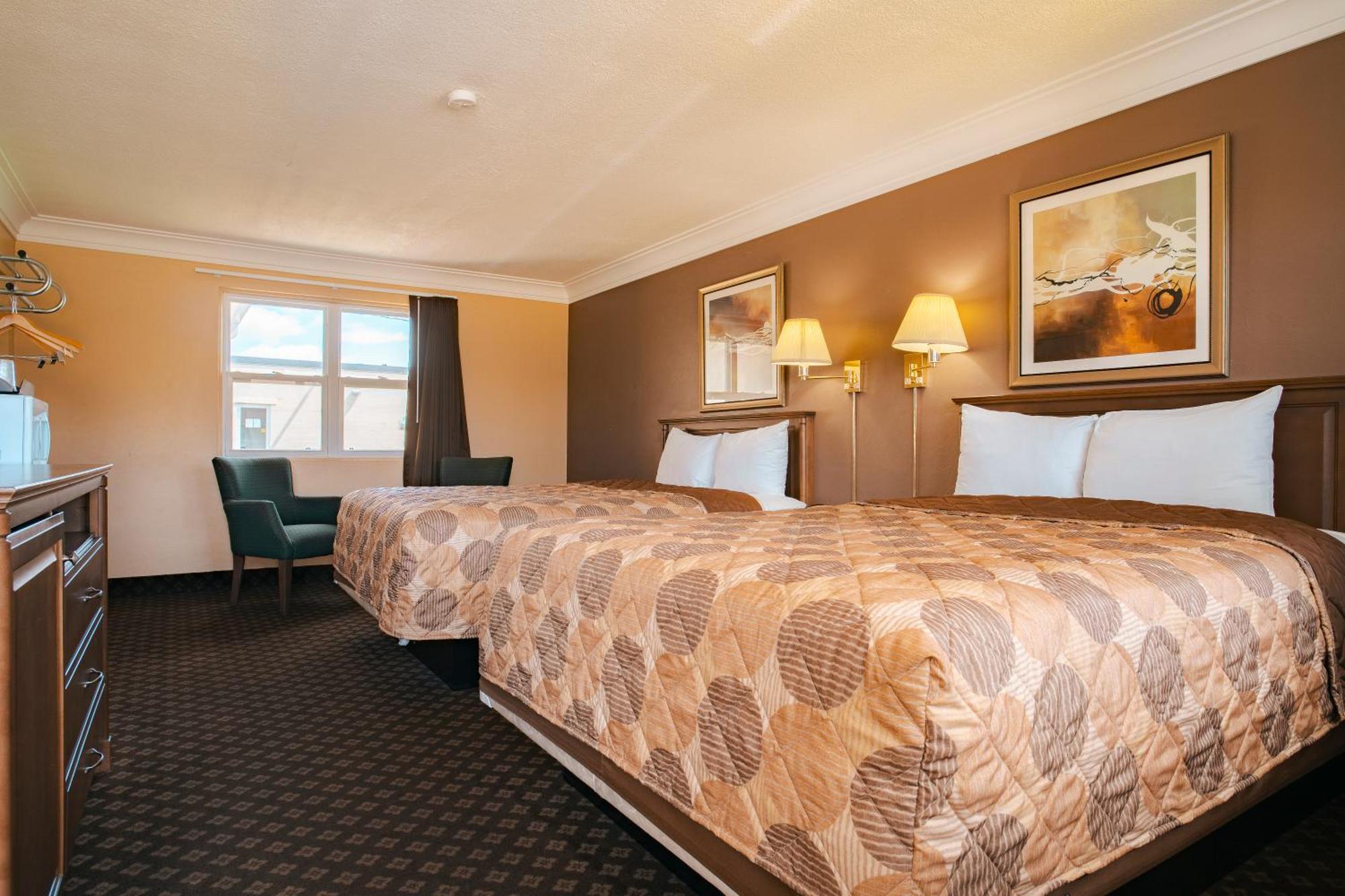 Faulds Motel 사니아 외부 사진